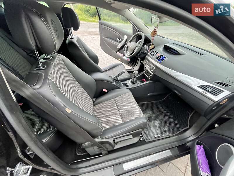 Купе Renault Megane 2010 в Миколаєві