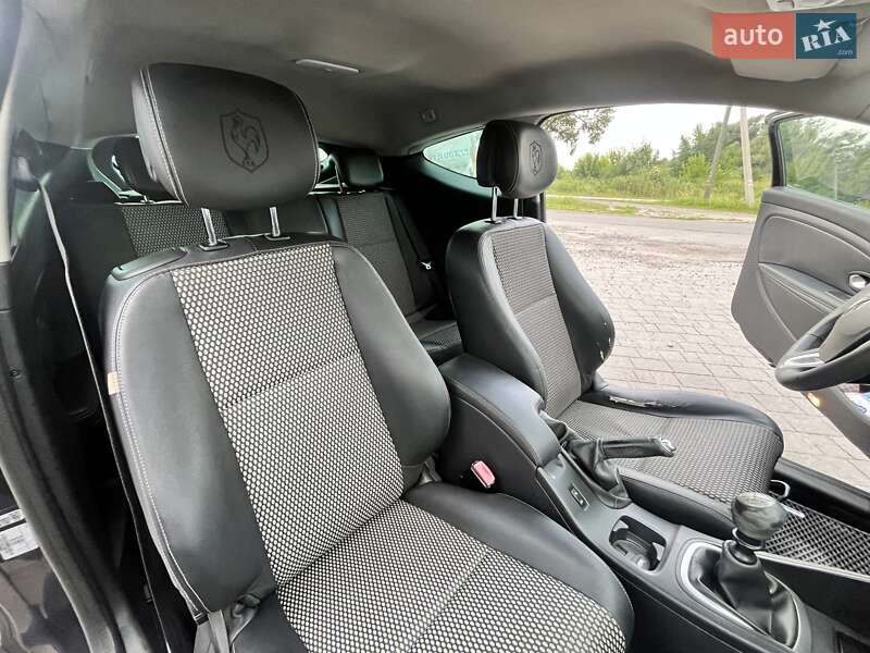 Купе Renault Megane 2010 в Миколаєві
