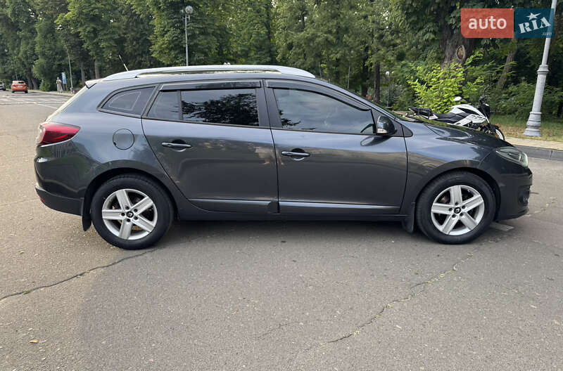 Универсал Renault Megane 2014 в Киеве