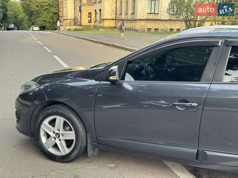 Универсал Renault Megane 2014 в Киеве