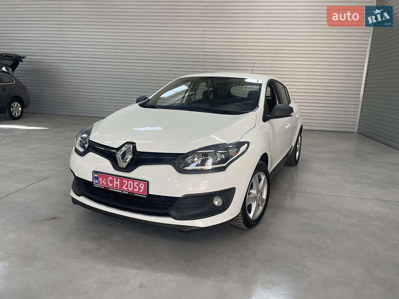 Хэтчбек Renault Megane 2014 в 