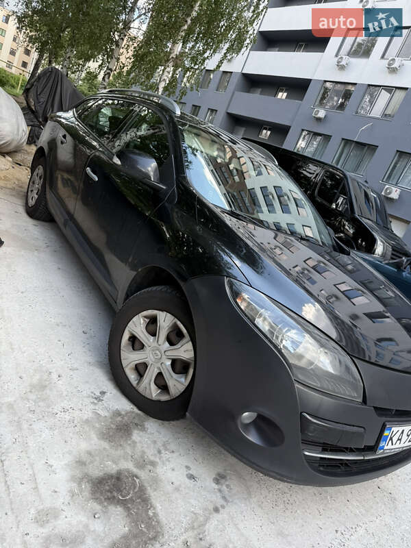 Универсал Renault Megane 2011 в Киеве