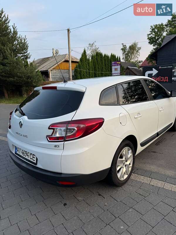 Универсал Renault Megane 2013 в 
