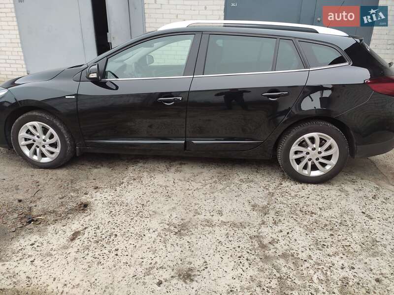Универсал Renault Megane 2015 в Киеве