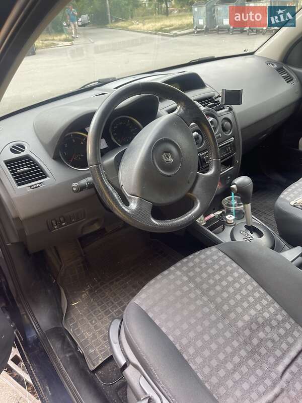 Седан Renault Megane 2008 в Киеве фото 4 Седан Renault Megane 2008 в Киеве