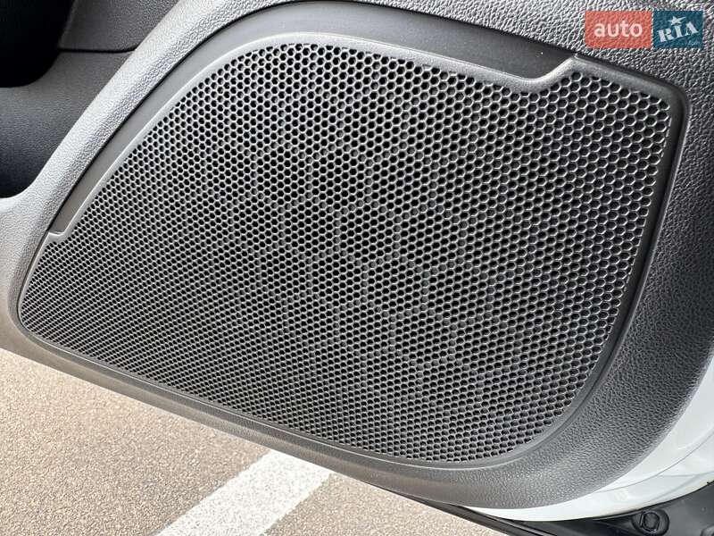 Седан Renault Megane 2022 в Києві