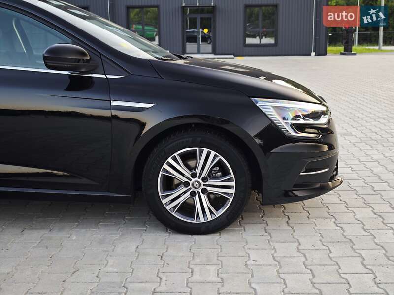 Универсал Renault Megane 2022 в Дубно