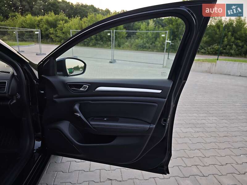 Универсал Renault Megane 2022 в Дубно