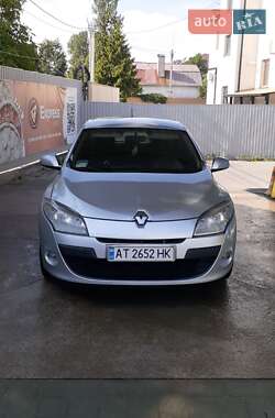 Хэтчбек Renault Megane 2011 в Ивано-Франковске