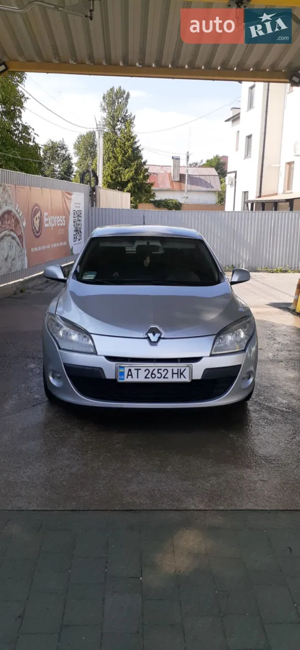 2010 Renault Megane - мініатюра 14