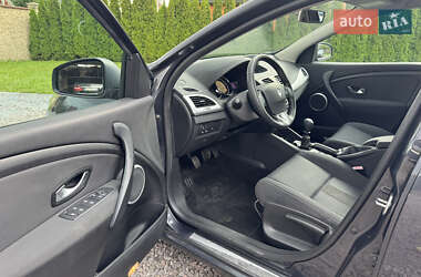 Универсал Renault Megane 2010 в 