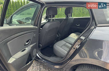Универсал Renault Megane 2010 в 