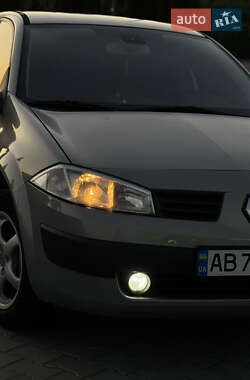 Седан Renault Megane 2004 в 