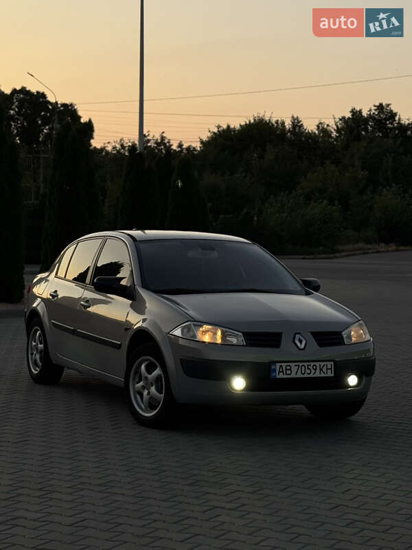 Седан Renault Megane 2004 в Виннице