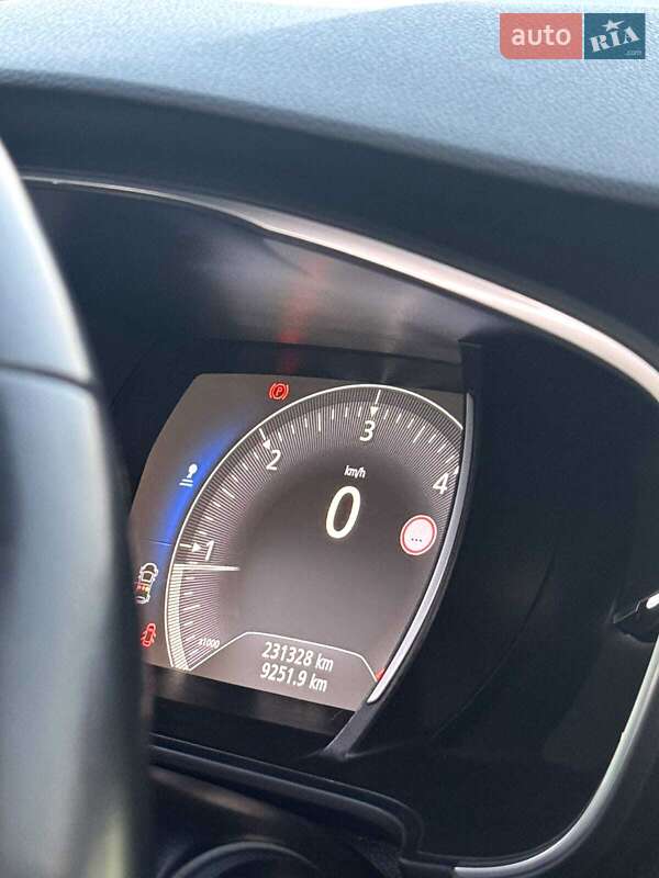 Универсал Renault Megane 2017 в Запорожье фото 23 Универсал Renault Megane 2017 в Запорожье