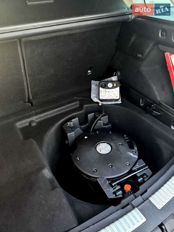 Универсал Renault Megane 2017 в Запорожье фото 20 Универсал Renault Megane 2017 в Запорожье