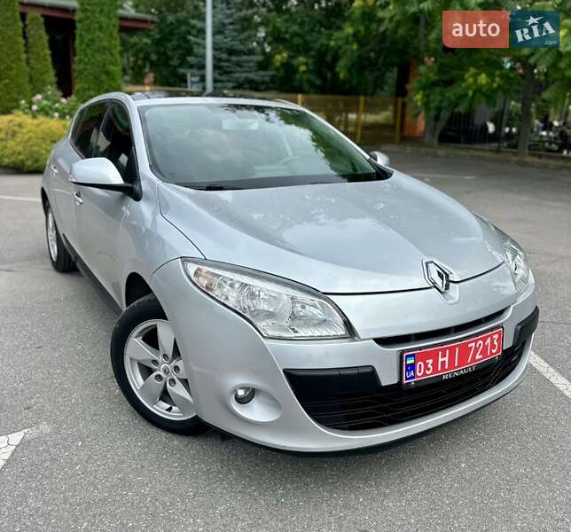 Хэтчбек Renault Megane 2010 в Александрие