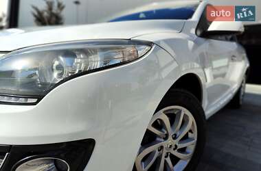Хетчбек Renault Megane 2013 в 