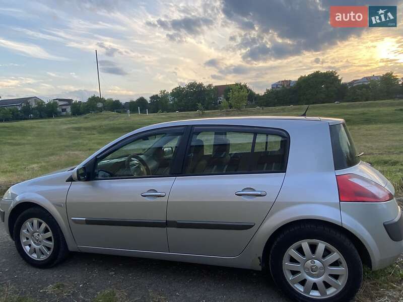 Хетчбек Renault Megane 2004 в Рогатині