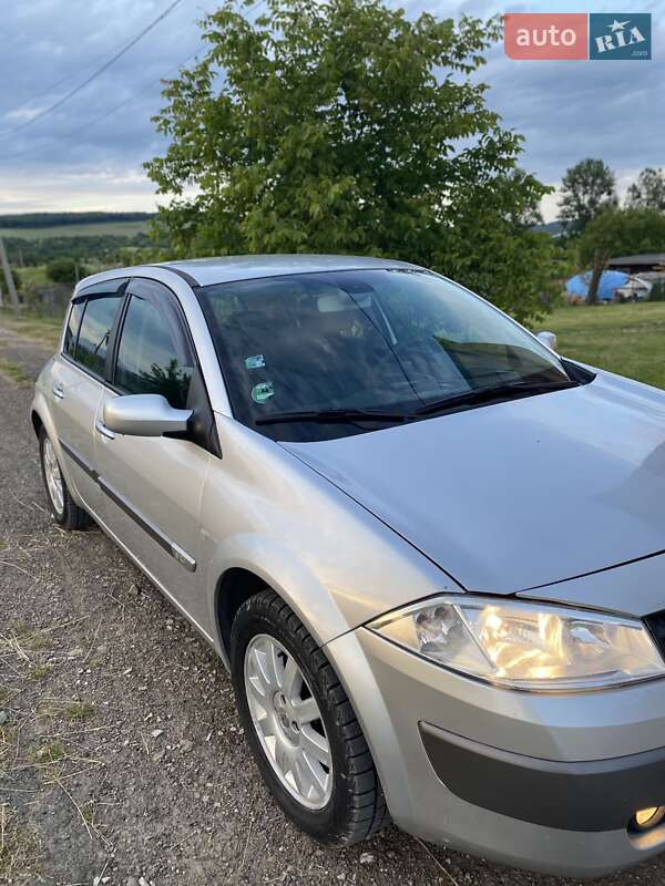 Хетчбек Renault Megane 2004 в Рогатині