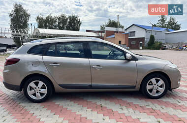 Хетчбек Renault Megane 2009 в 
