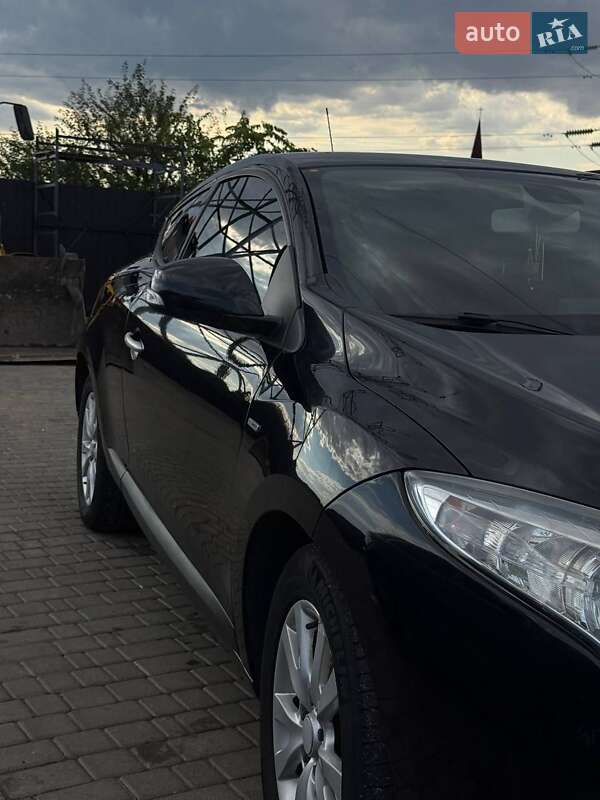 Хетчбек Renault Megane 2012 в Одесі фото 3 Хетчбек Renault Megane 2012 в Одесі