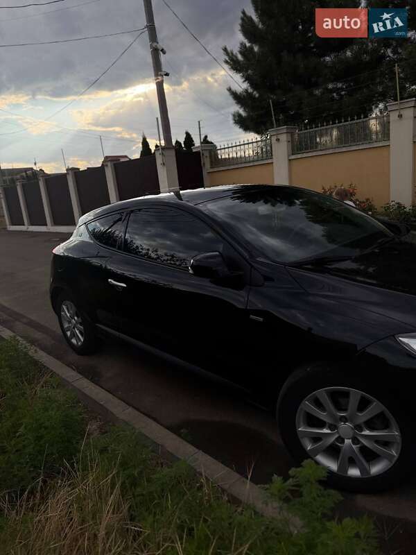 Хетчбек Renault Megane 2012 в Одесі фото 8 Хетчбек Renault Megane 2012 в Одесі