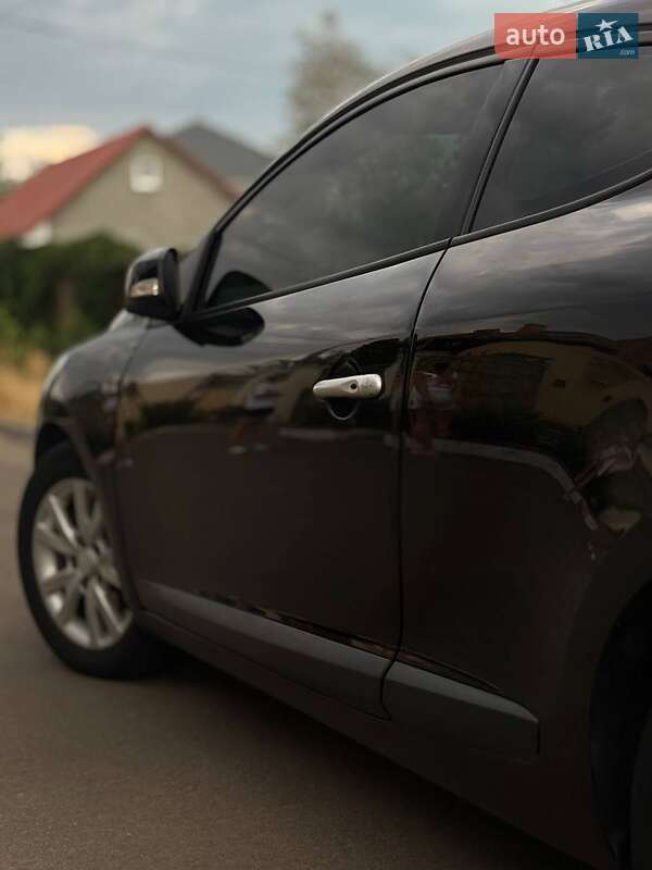 Хетчбек Renault Megane 2012 в Одесі фото 43 Хетчбек Renault Megane 2012 в Одесі