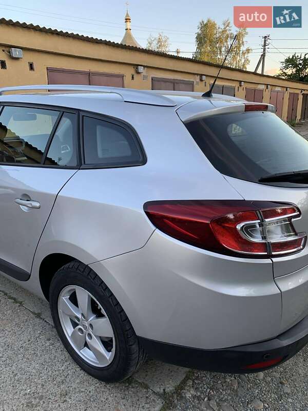 Універсал Renault Megane 2011 в Івано-Франківську