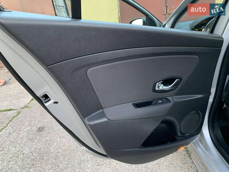 Універсал Renault Megane 2011 в Івано-Франківську