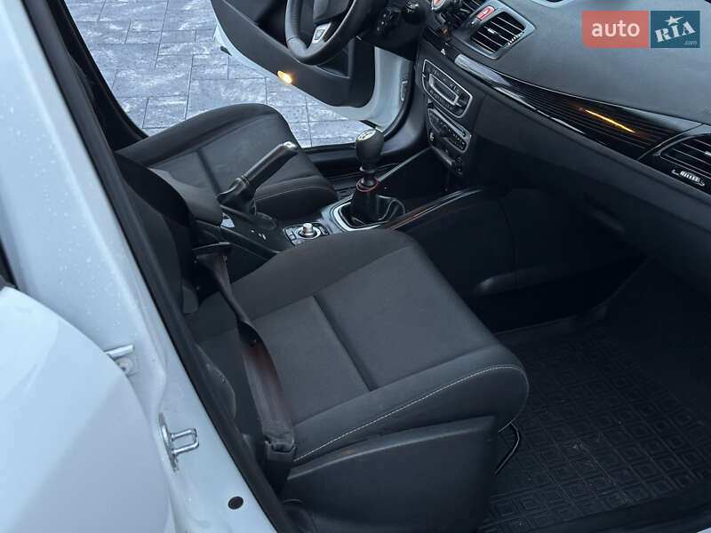 Универсал Renault Megane 2011 в Звягеле
