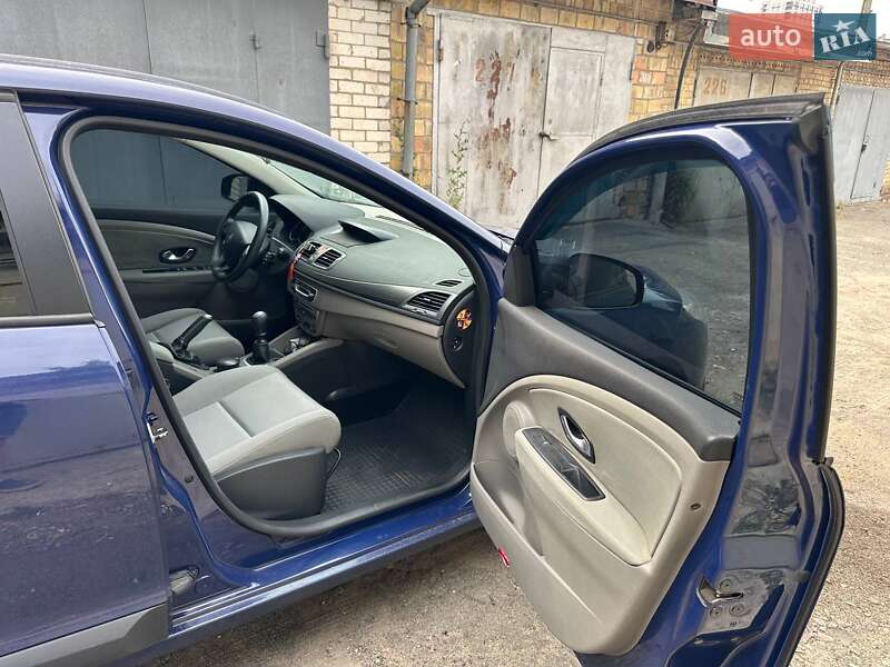 Универсал Renault Megane 2010 в Киеве
