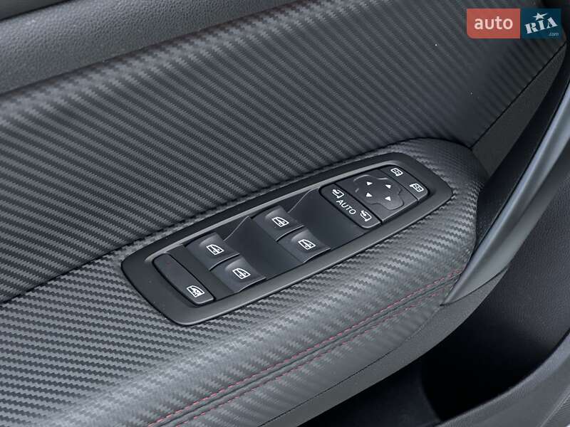 Хэтчбек Renault Megane 2019 в Мукачево