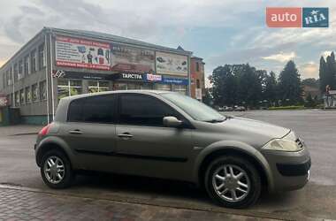 Хэтчбек Renault Megane 2004 в Чемеровцах