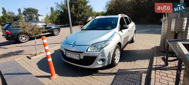 Универсал Renault Megane 2011 в Краматорске фото 9 Универсал Renault Megane 2011 в Краматорске