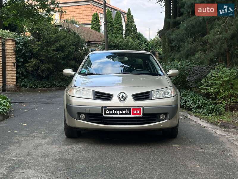 Седан Renault Megane 2006 в Киеве фото 2 Седан Renault Megane 2006 в Киеве