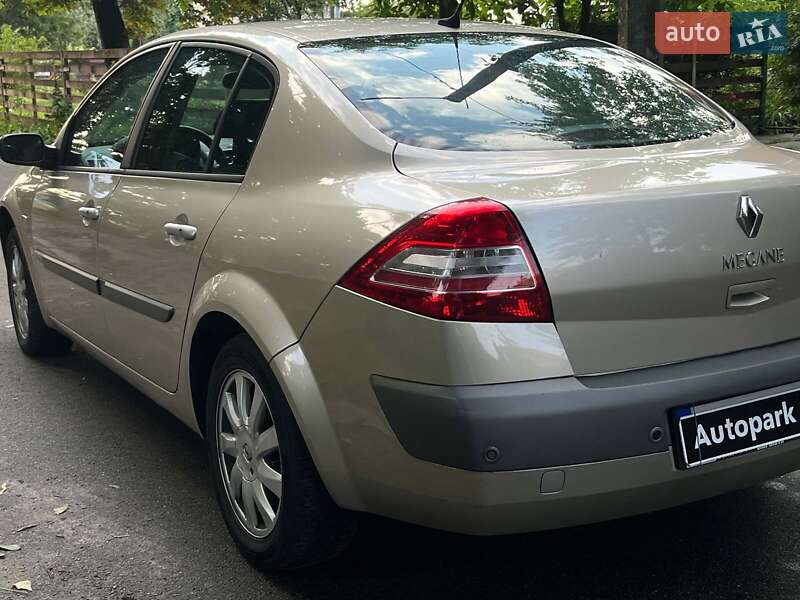 Седан Renault Megane 2006 в Киеве фото 8 Седан Renault Megane 2006 в Киеве