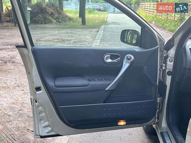 Седан Renault Megane 2006 в Киеве фото 14 Седан Renault Megane 2006 в Киеве