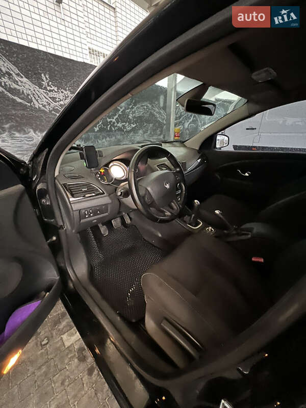 Універсал Renault Megane 2011 в Одесі