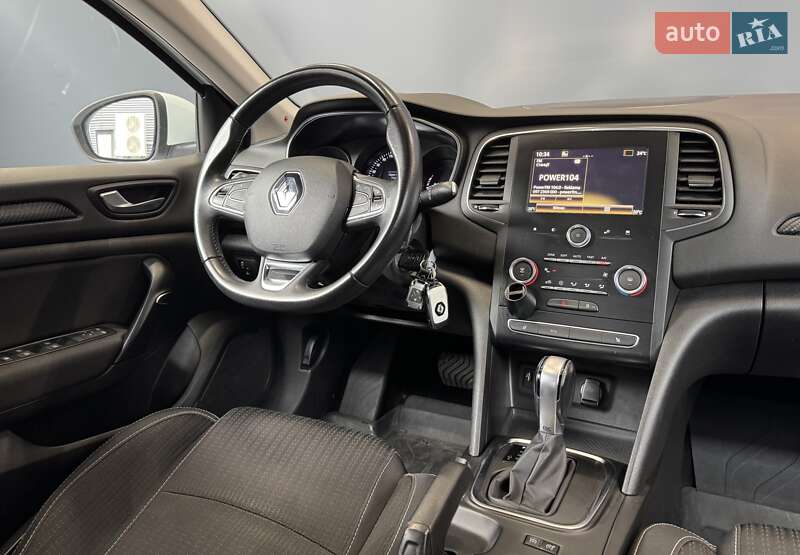 Седан Renault Megane 2018 в Киеве