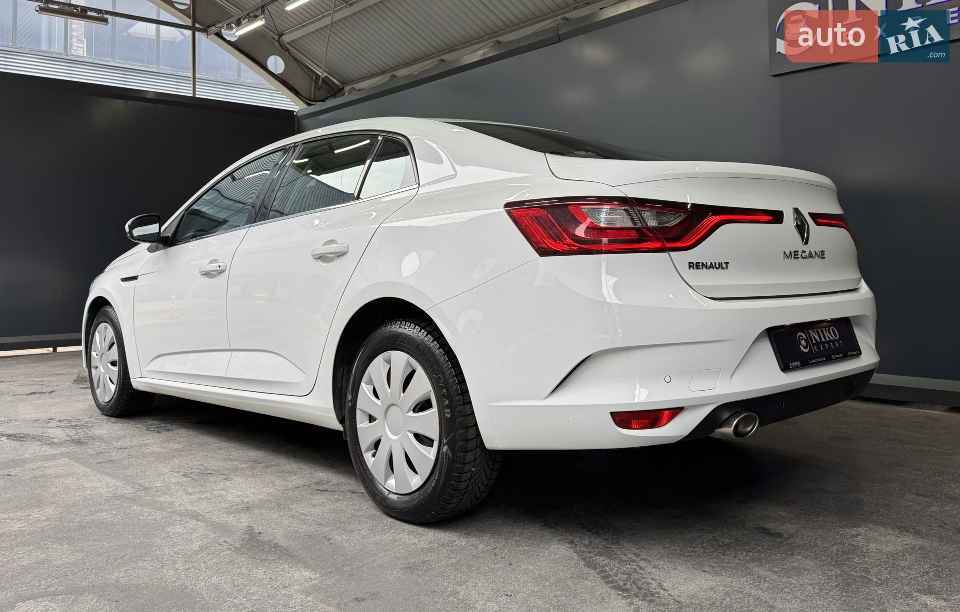 2018 Renault Megane - мініатюра 9