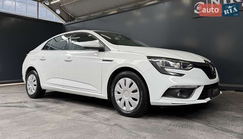 Седан Renault Megane 2018 в Киеве