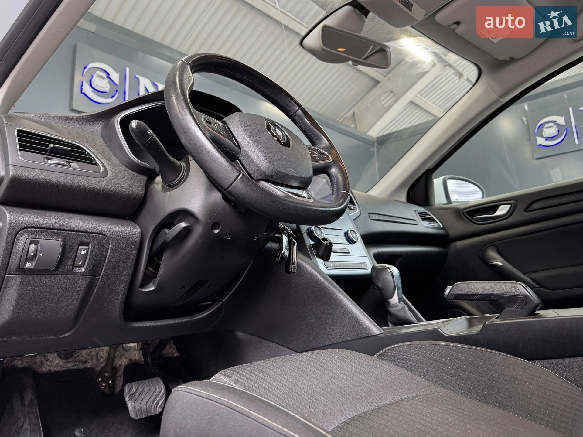 2018 Renault Megane - мініатюра 27