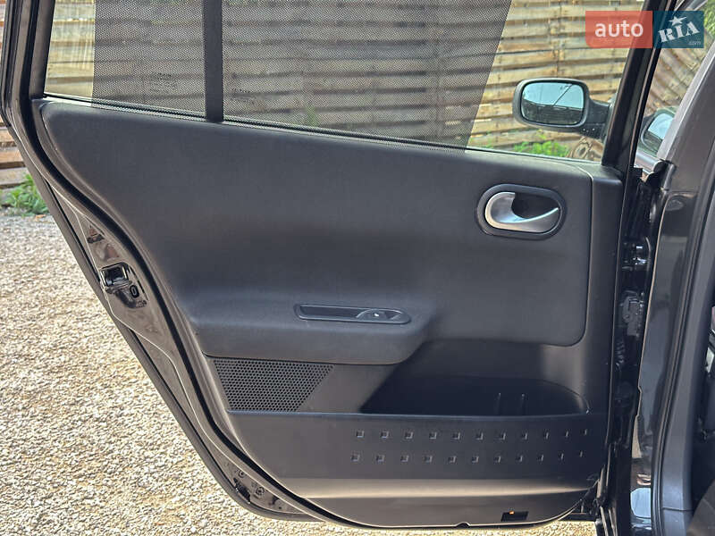 Универсал Renault Megane 2007 в Бродах фото 80 Универсал Renault Megane 2007 в Бродах