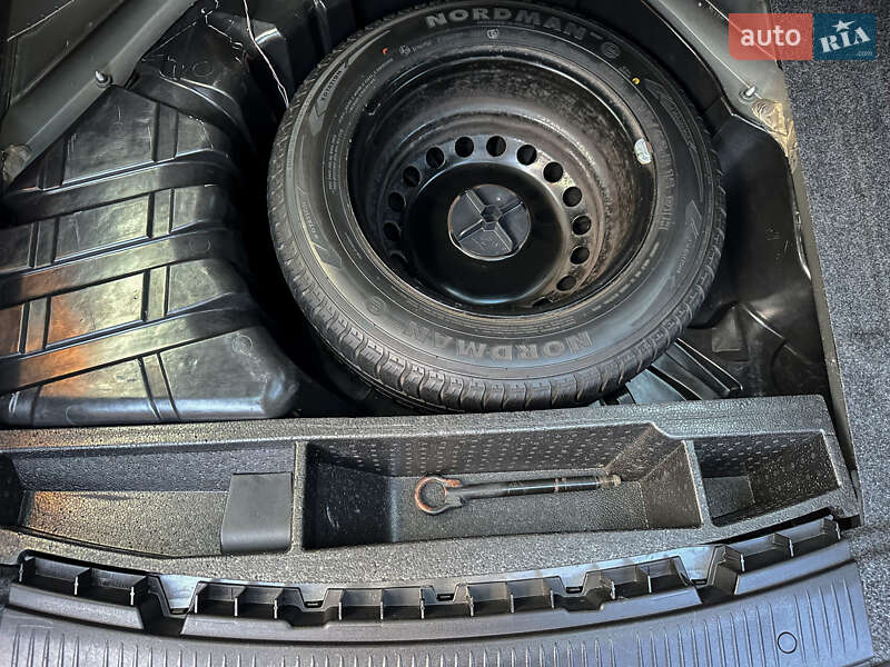 Универсал Renault Megane 2007 в Бродах фото 94 Универсал Renault Megane 2007 в Бродах