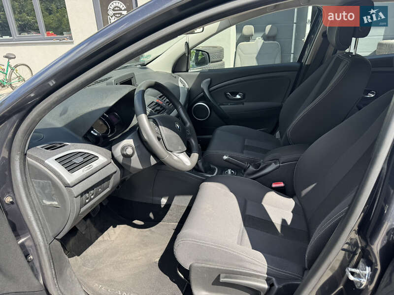 Універсал Renault Megane 2011 в Старокостянтинові фото 14 Універсал Renault Megane 2011 в Старокостянтинові