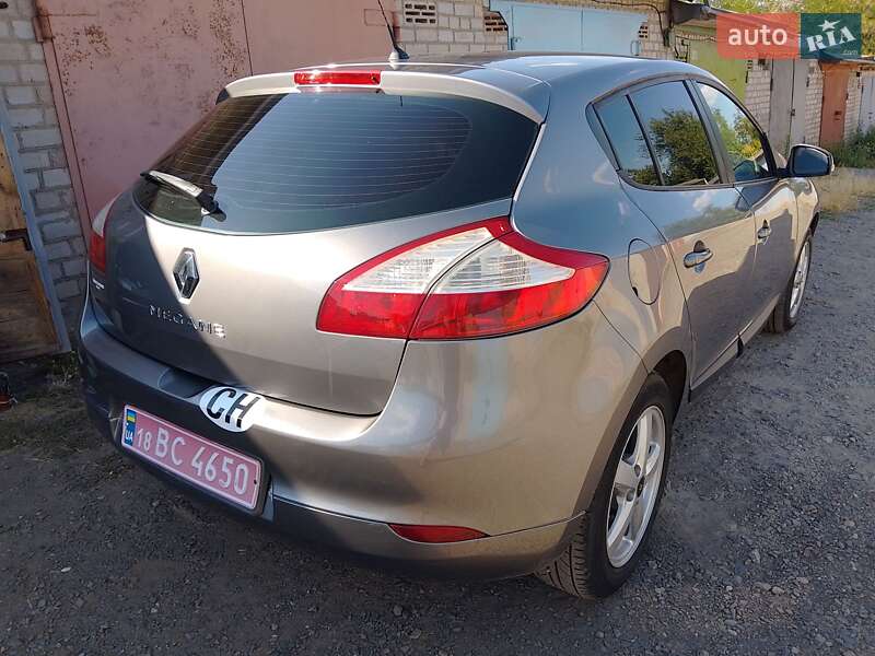 Хетчбек Renault Megane 2009 в Кривому Розі фото 20 Хетчбек Renault Megane 2009 в Кривому Розі