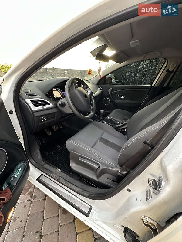 Універсал Renault Megane 2009 в Хмельницькому фото 8 Універсал Renault Megane 2009 в Хмельницькому