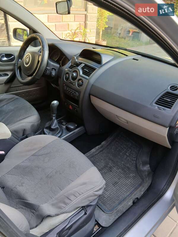 Седан Renault Megane 2007 в Вараші