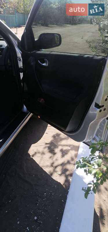 Универсал Renault Megane 2005 в Ширяево фото 4 Универсал Renault Megane 2005 в Ширяево